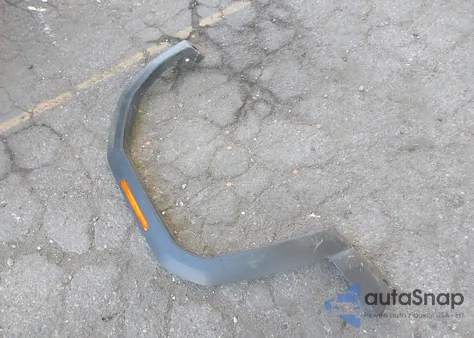 2024 GMC Canyon 2Wd Elevation z USA, uszkodzony, nr VIN 1GTP5BEK7R1285504